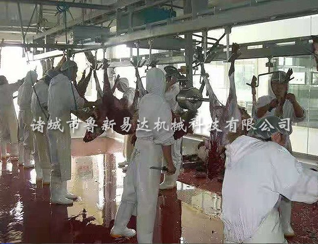 羊卧式预剥流水线